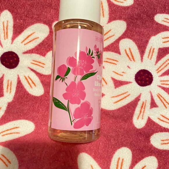 🛍️ Spathecary 2in Cherry Blossom Body
Wash and Bubble Bath10 OZ💥 - Picture 9 of 9